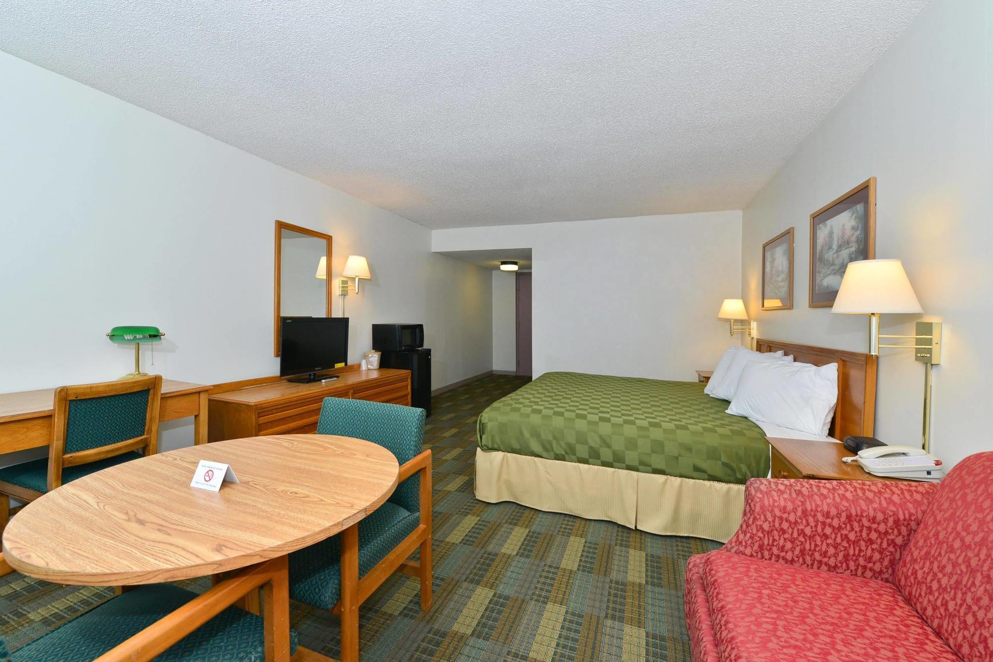 Red Roof Inn Marion, Va Екстер'єр фото